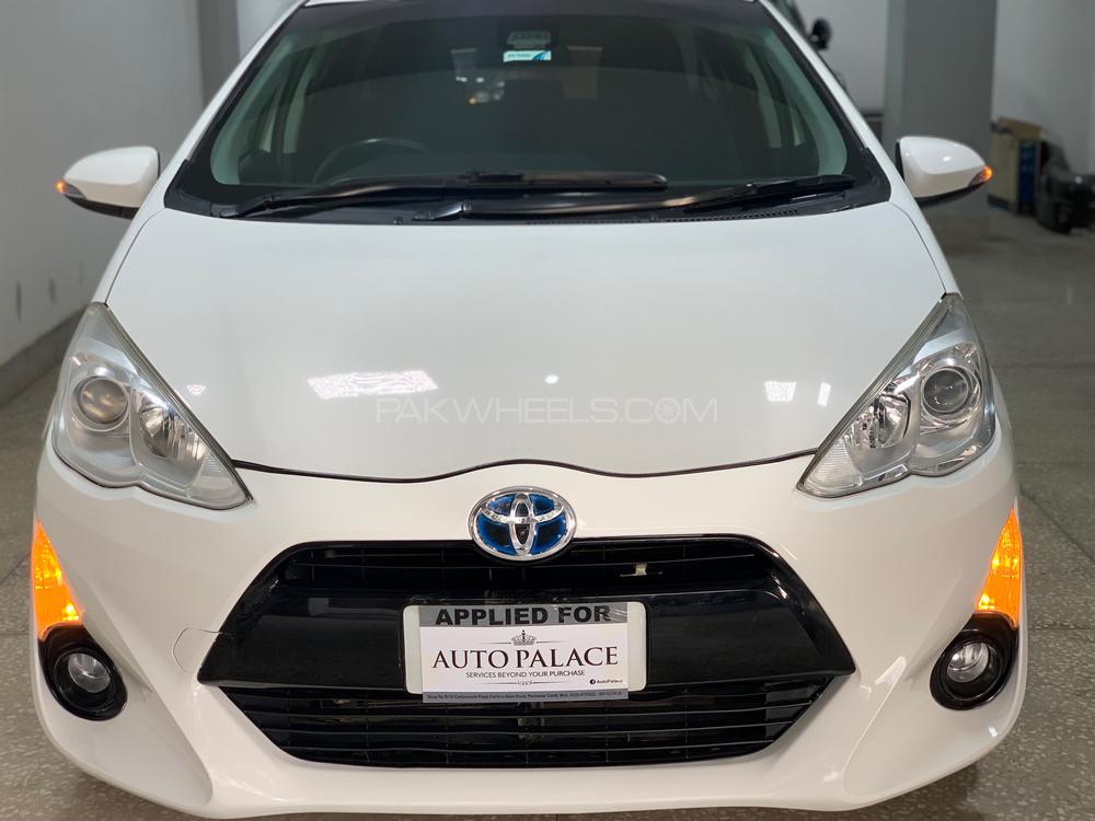 Toyota Aqua 2017 for Sale in Peshawar Toyota Aqua 2017 for Sale in Peshawar Image-4