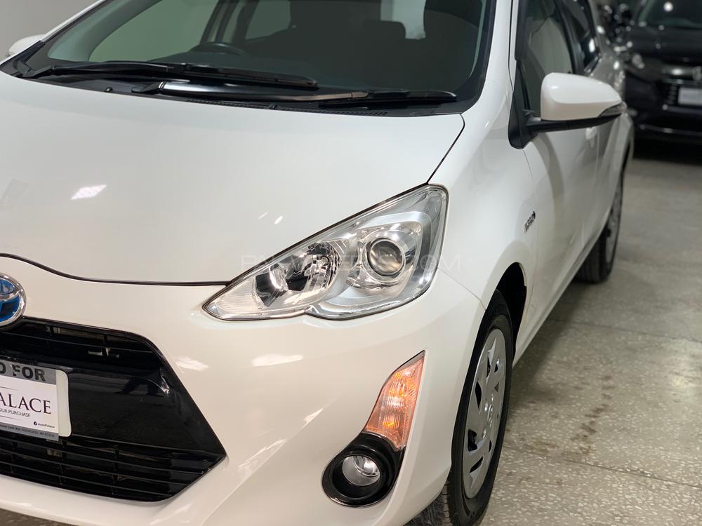 Toyota Aqua 2017 for Sale in Peshawar Image-1