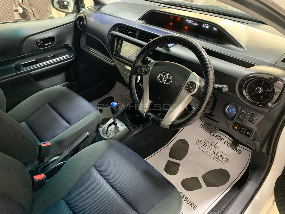 Toyota Aqua 2017 for Sale in Peshawar Toyota Aqua 2017 for Sale in Peshawar Image-6
