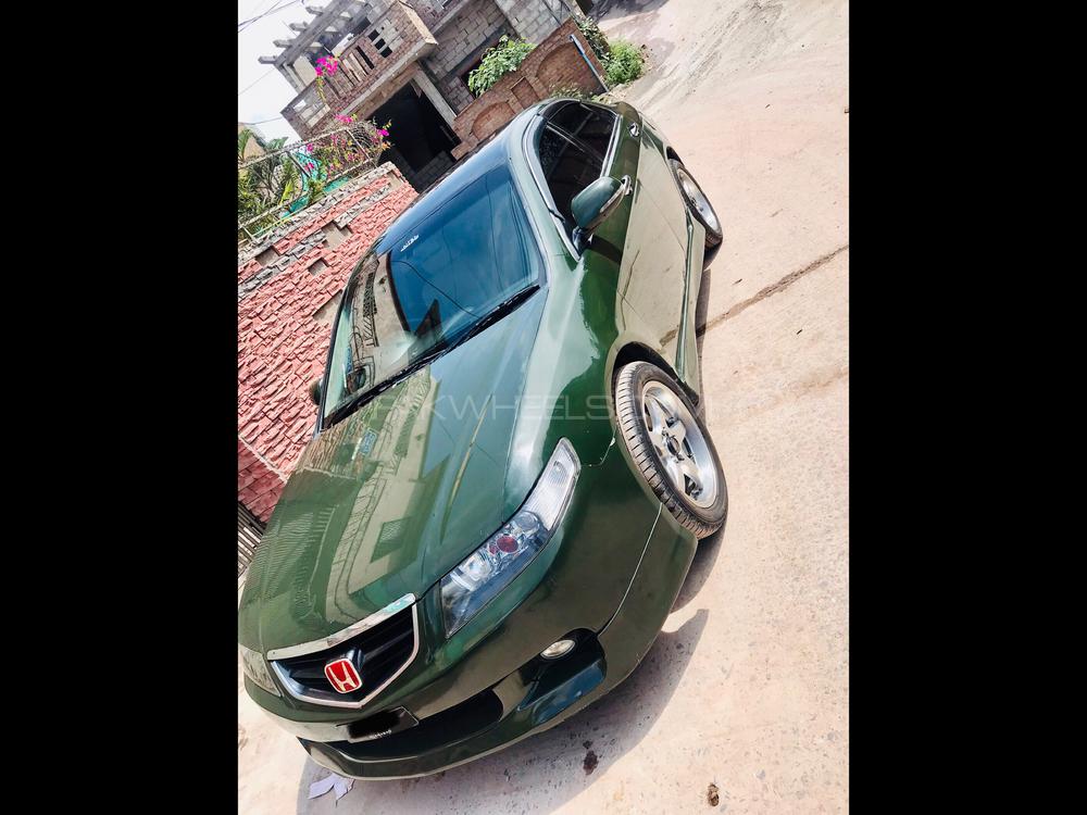 Honda Accord 2004 for Sale in Islamabad Image-1