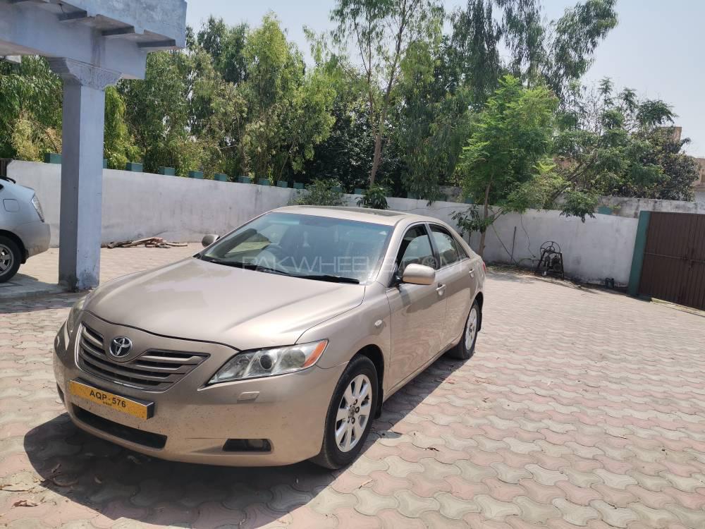 Toyota Camry 2008 for Sale in Swabi Image-1