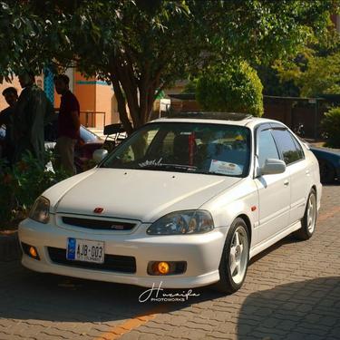 ہونڈا سوک - 2000