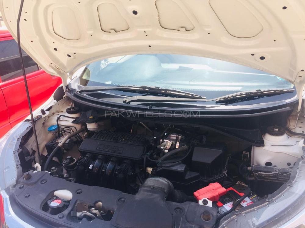 ہونڈا بی آر-وی 2017 for Sale in اسلام آباد ہونڈا بی آر-وی 2017 for Sale in اسلام آباد Image-4