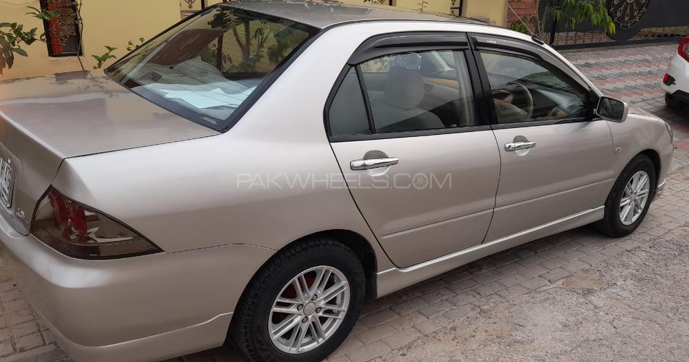 Mitsubishi Lancer 2004 for Sale in Islamabad Mitsubishi Lancer 2004 for Sale in Islamabad Image-8