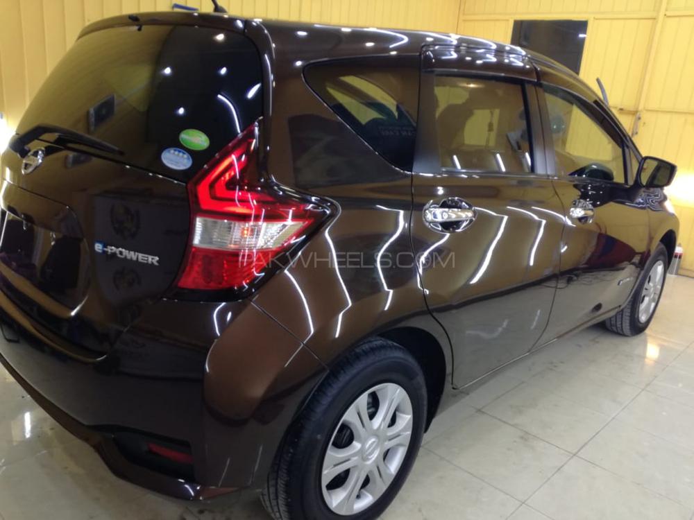 Nissan Note 2017 for Sale in Islamabad Nissan Note 2017 for Sale in Islamabad Image-7