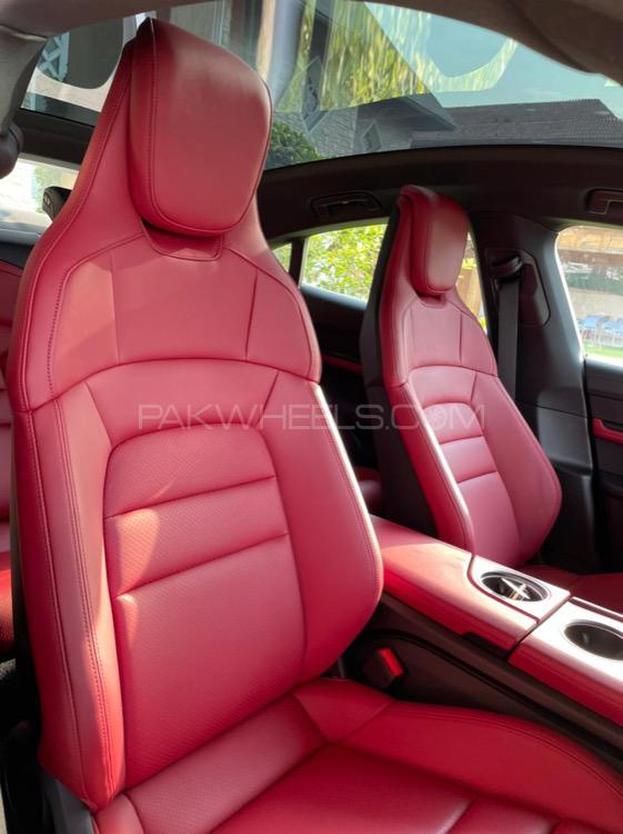 Porsche Taycan 2021 for Sale in Lahore Porsche Taycan 2021 for Sale in Lahore Image-12