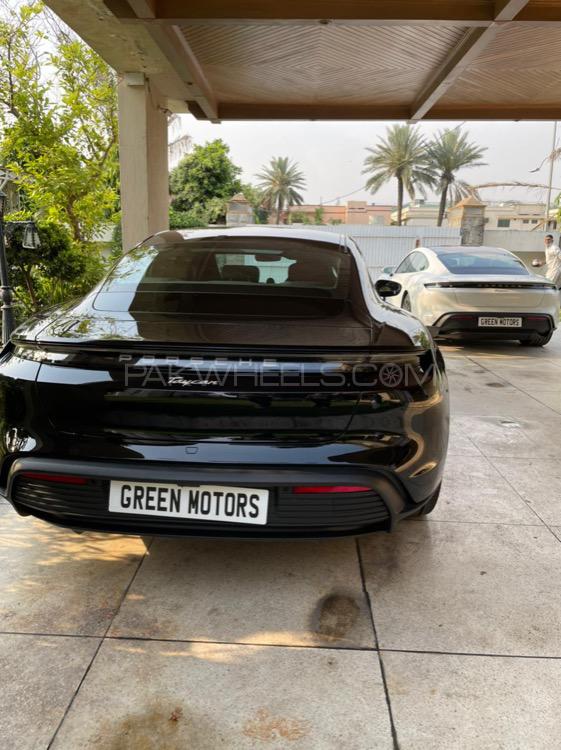 Porsche Taycan 2021 for Sale in Lahore Porsche Taycan 2021 for Sale in Lahore Image-3