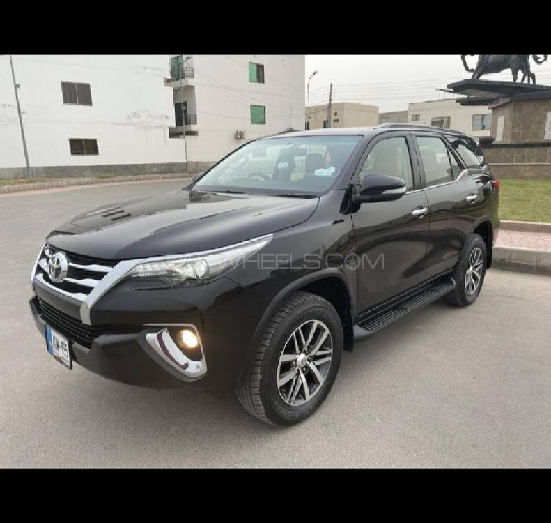 ٹویوٹا فورچیونر 2018 for Sale in ملتان ٹویوٹا فورچیونر 2018 for Sale in ملتان Image-6