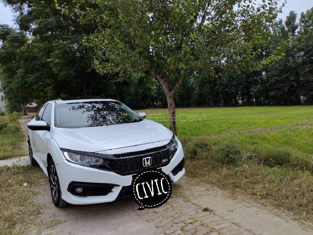 Honda Civic 2017 for Sale in Mian Wali Image-1