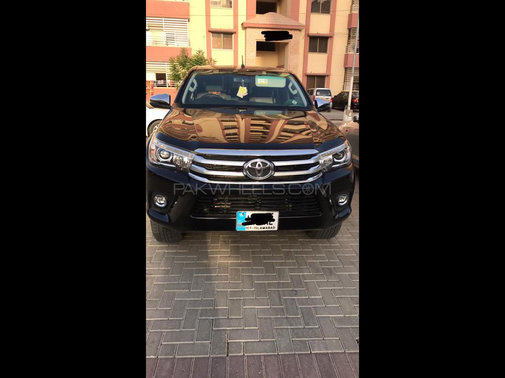 Toyota Hilux 2019 for Sale in Karachi Image-1
