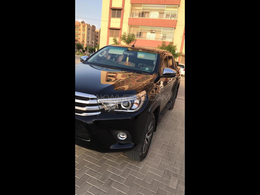 Toyota Hilux 2019 for Sale in Karachi Toyota Hilux 2019 for Sale in Karachi Image-3