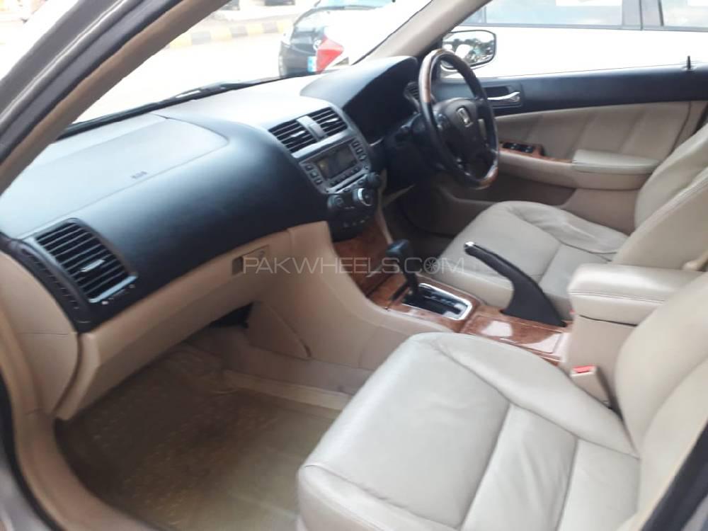 ہونڈا اکارڈ 2005 for Sale in راولپنڈی ہونڈا اکارڈ 2005 for Sale in راولپنڈی Image-2