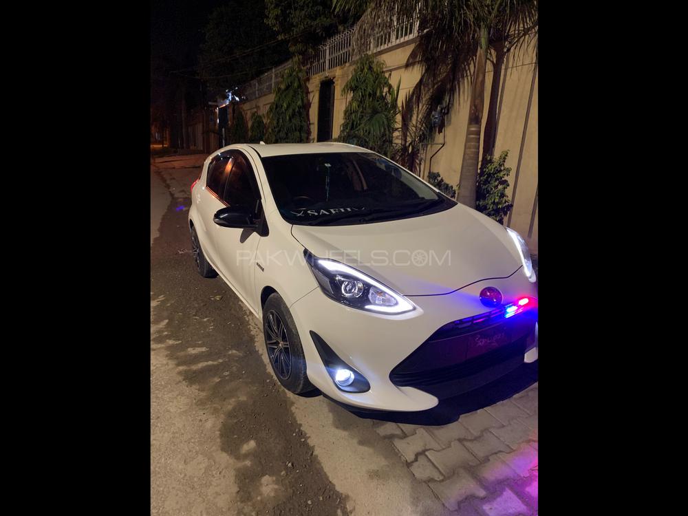 ٹویوٹا اکوا 2017 for Sale in پشاور Image-1