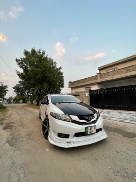 ہونڈا سٹی - 2018  Image-1