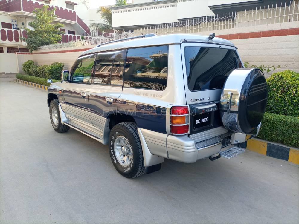 Mitsubishi Pajero 1998 for Sale in Karachi Mitsubishi Pajero 1998 for Sale in Karachi Image-11