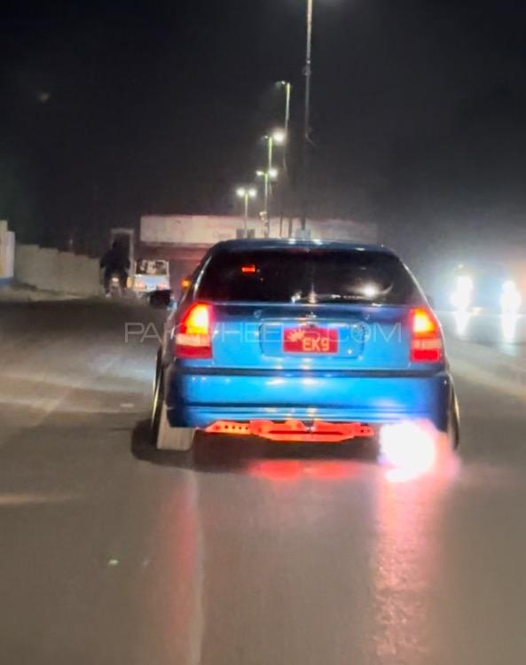 ہونڈا سوک - 2000  Image-1