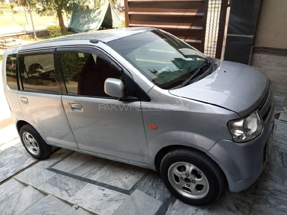 Mitsubishi Ek Wagon 2013 for Sale in Lahore Mitsubishi Ek Wagon 2013 for Sale in Lahore Image-8