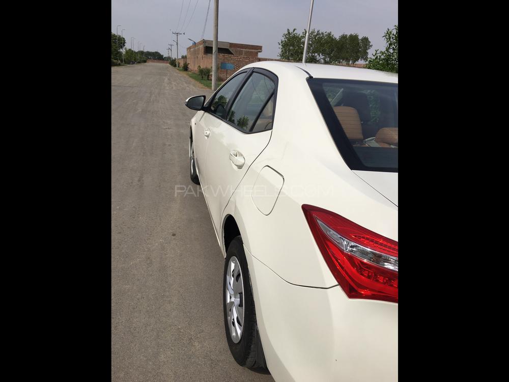 Toyota Corolla 2014 for Sale in Faisalabad Toyota Corolla 2014 for Sale in Faisalabad Image-4