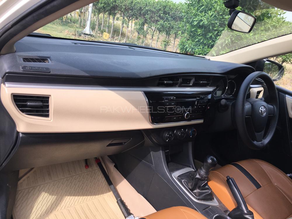 Toyota Corolla 2014 for Sale in Faisalabad Toyota Corolla 2014 for Sale in Faisalabad Image-9