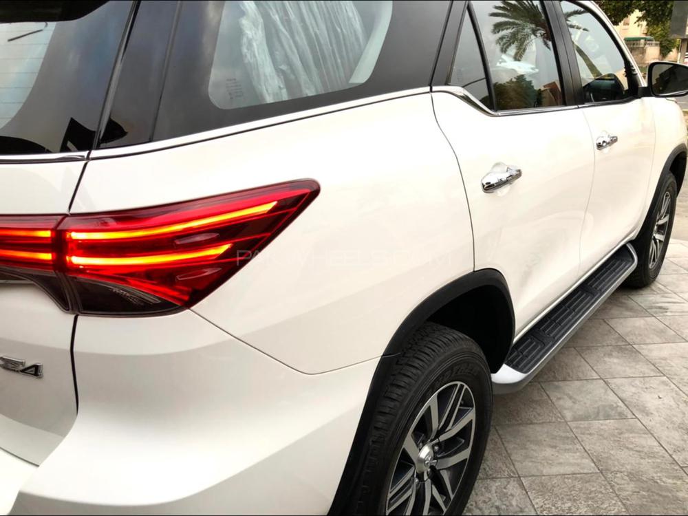 ٹویوٹا فورچیونر 2020 for Sale in لاہور ٹویوٹا فورچیونر 2020 for Sale in لاہور Image-4