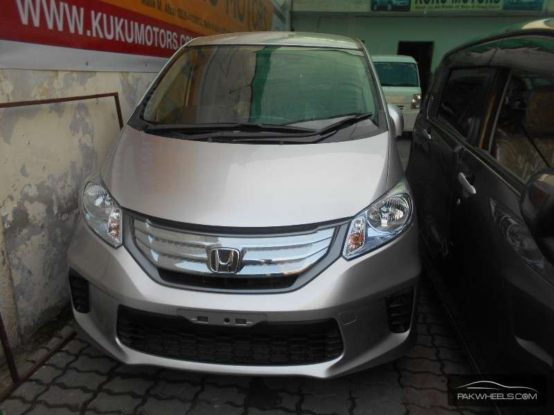 auction sheet without grade Honda  Freed in 2012 PakWheels for Lahore sale