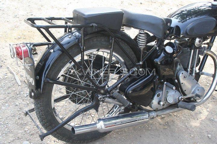 ٹویوٹا فورچیونر - 1942  ٹویوٹا فورچیونر - 1942  Image-3