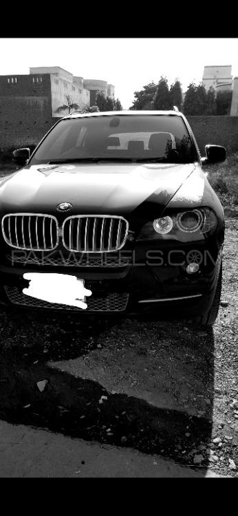 BMW X5 2010 for Sale in Faisalabad BMW X5 2010 for Sale in Faisalabad Image-8