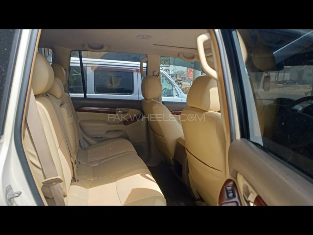 Toyota Prado 2003 for Sale in Lahore Toyota Prado 2003 for Sale in Lahore Image-11