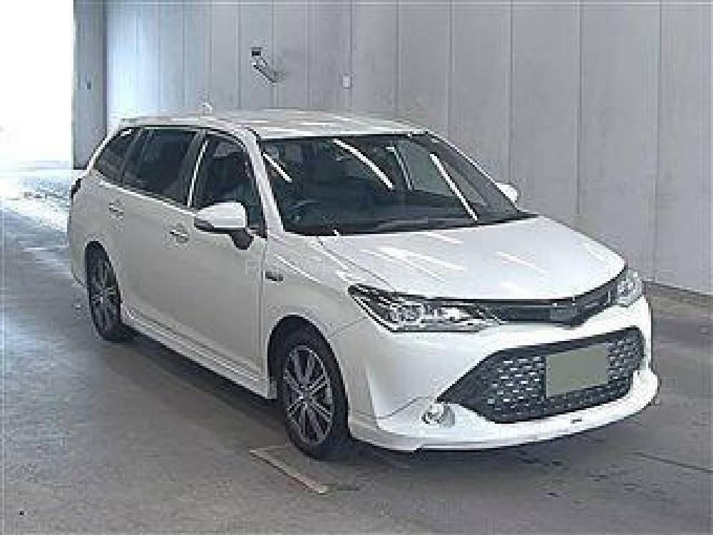 Toyota corolla fielder hybrid