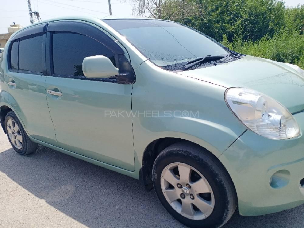 Toyota passo hana