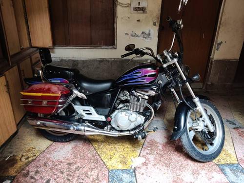 Suzuki GS 150 - 2009