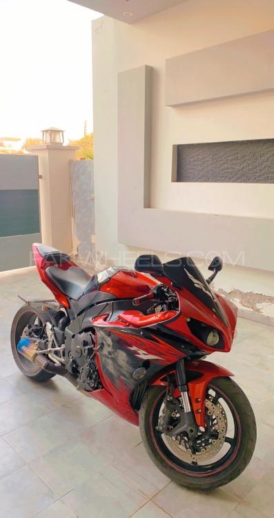 یاماہا YZF-R1 - 2011  Image-1