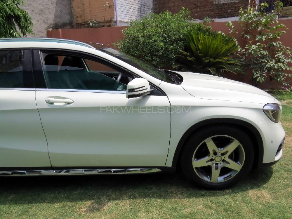 Mercedes Benz GLA Class 2017 for Sale in Islamabad Mercedes Benz GLA Class 2017 for Sale in Islamabad Image-19
