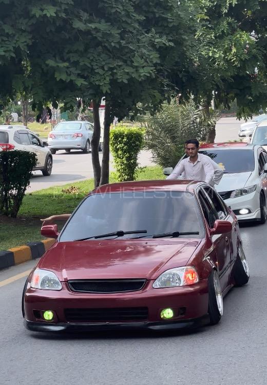 Honda Civic - 2000  Image-1