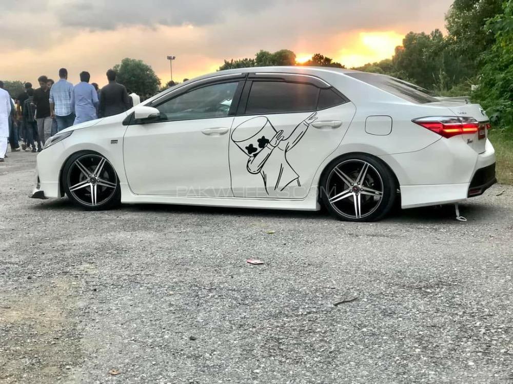 Toyota Corolla - 2017  Image-1