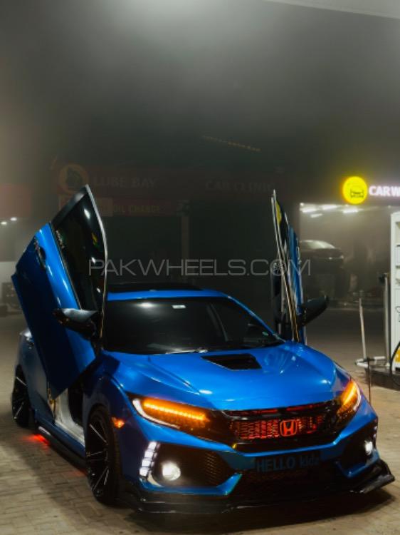 Honda Civic - 2021  Image-1