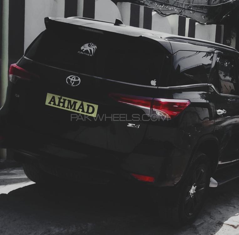 ٹویوٹا فورچیونر - 2018  Image-1