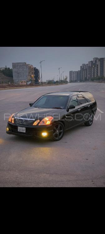 Toyota Mark II - 2004  Image-1