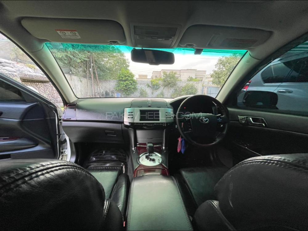 Toyota Mark X 2005 for Sale in Peshawar Toyota Mark X 2005 for Sale in Peshawar Image-8