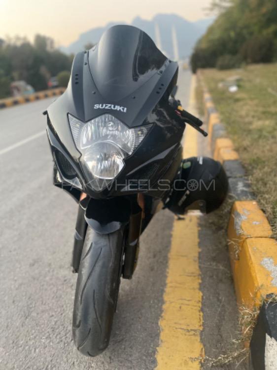 Suzuki GSX-R1000 - 2006  Image-1