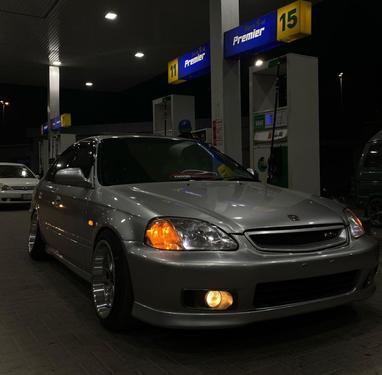 ہونڈا سوک - 2001
