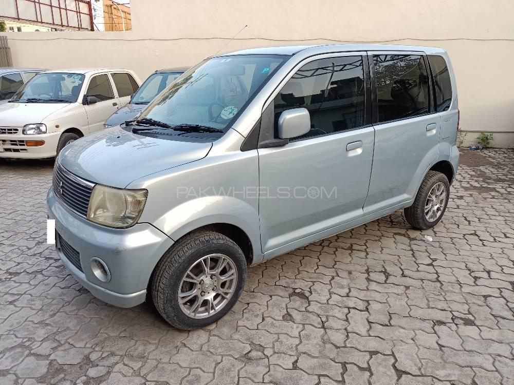 Mitsubishi Ek Wagon 2003 for Sale in Lahore Mitsubishi Ek Wagon 2003 for Sale in Lahore Image-3