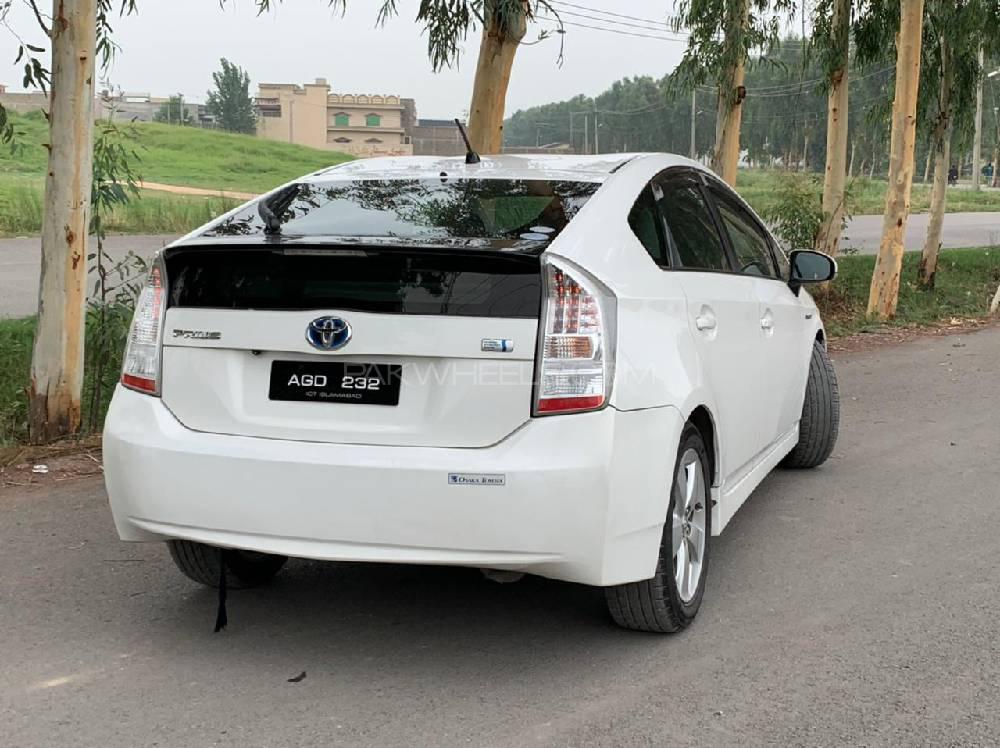 Toyota Prius S 1.8 2011 for sale in Peshawar PakWheels