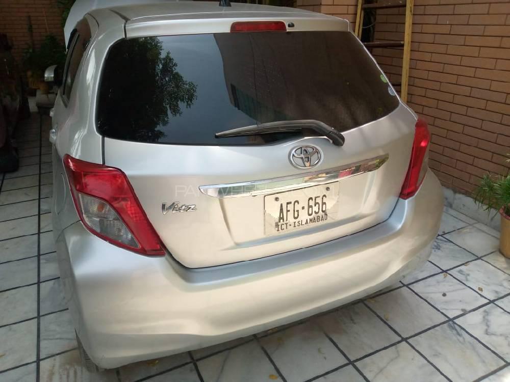 Toyota Vitz 2013 for Sale in Gujrat Image-1