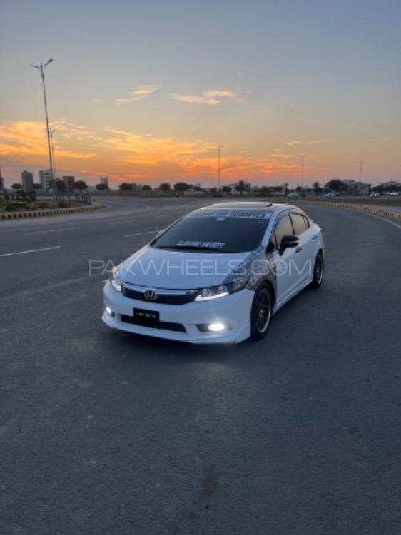 Honda Civic - 2013  Image-1
