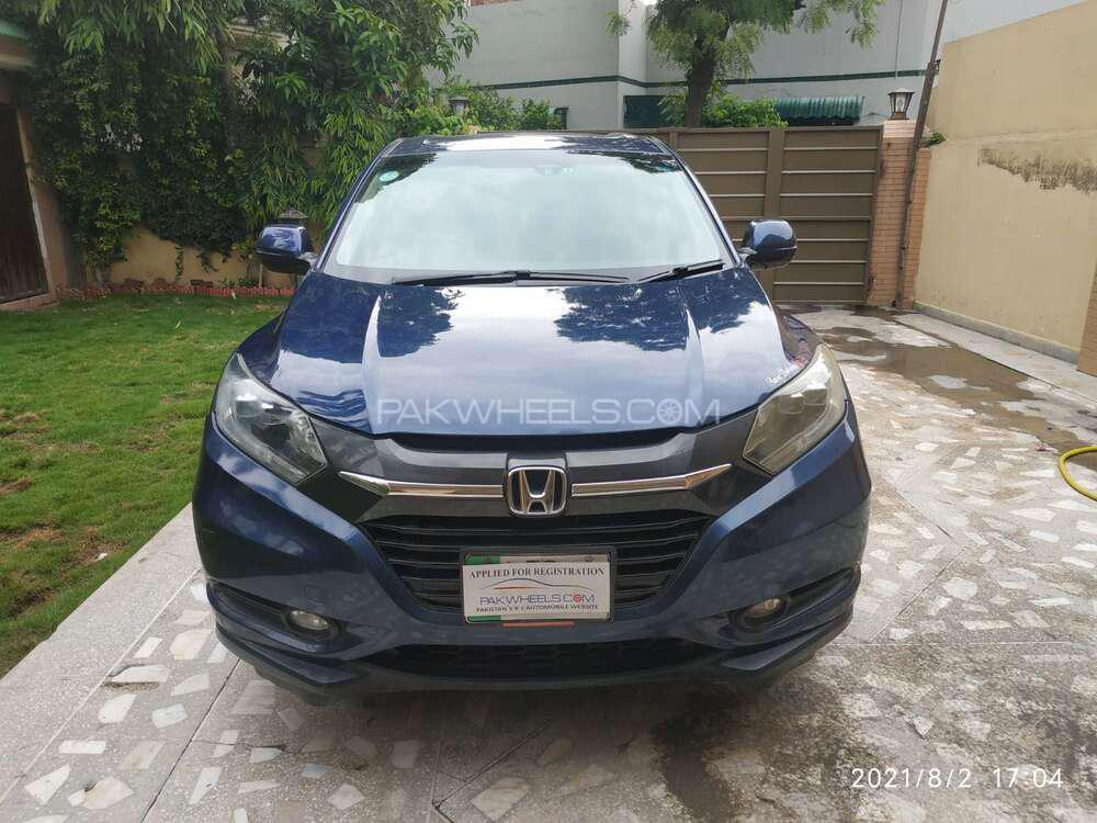 Honda Vezel 2014 for Sale in Lahore Image-1