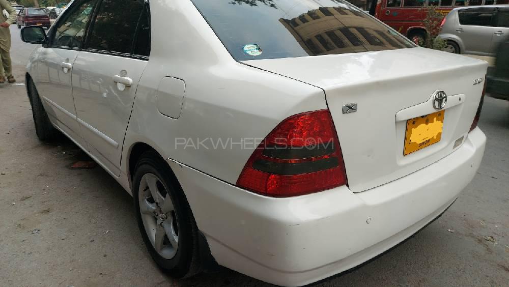 Toyota Corolla Fielder 2001 for Sale in Karachi Image-1