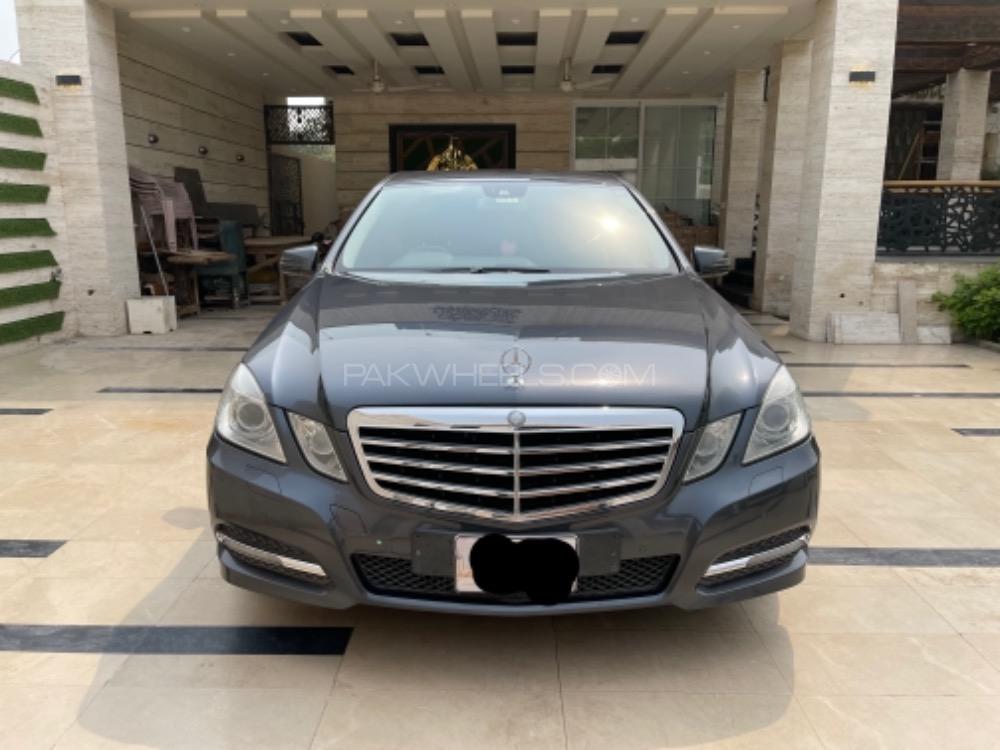 Mercedes Benz E Class 2011 for Sale in Faisalabad Image-1