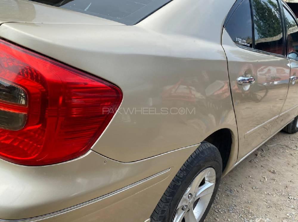 Toyota Premio 2005 for Sale in Kohat Image-1