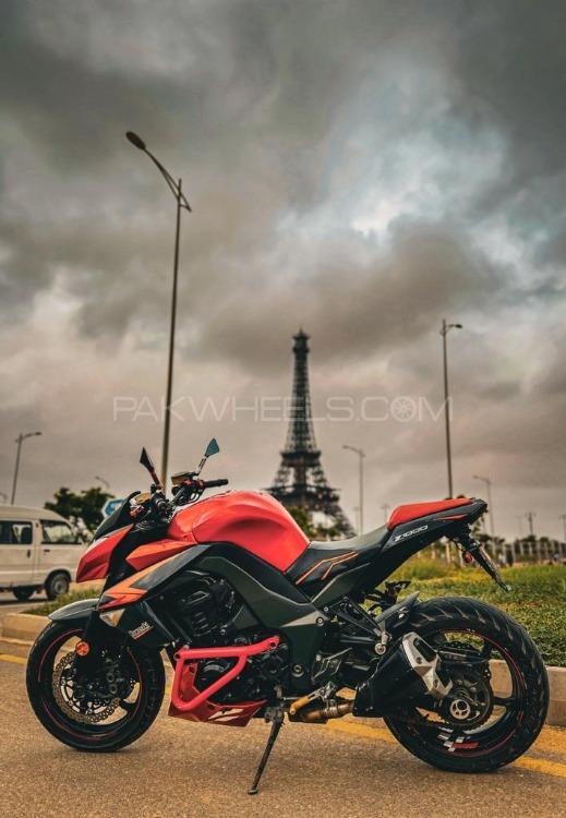 Kawasaki Z1000 - 2012  Image-1